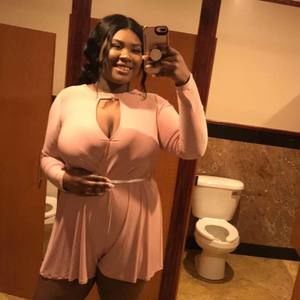 Meet your Posher, Camille